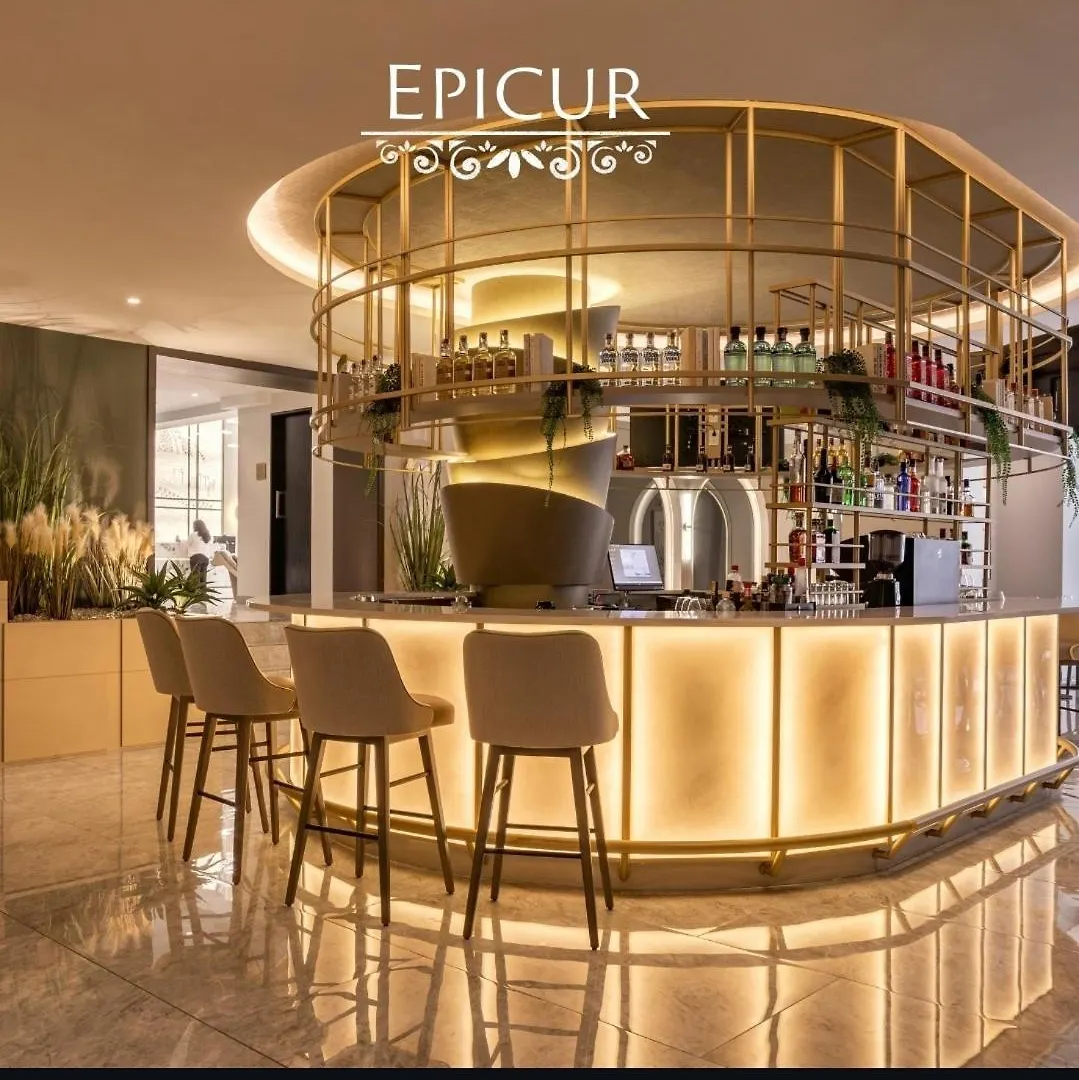 Apartment Le Parc Residences Luxury Stay With 5-Star Hotel Services Quito Ecuador